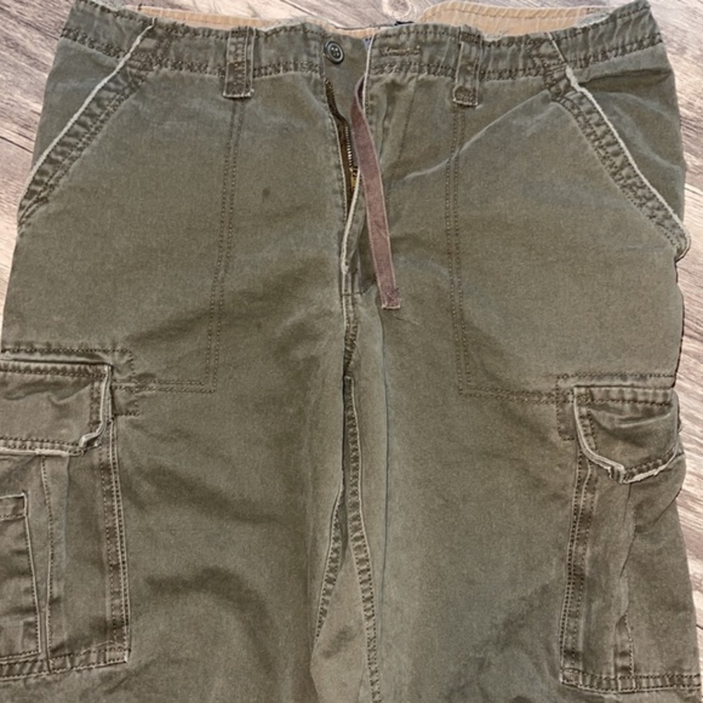COLORADO MEN’S CARGO PANTS. MOSS GREEN. SIZE 36